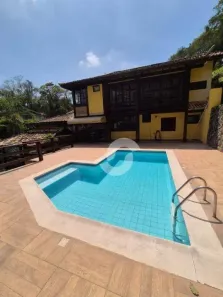 Casa de Condomínio com 3 Quartos à venda, 326m² no Vila Progresso, Niterói