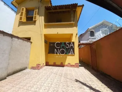Sobrado com 3 Quartos à venda, 218m² no Vila Mathias, Santos