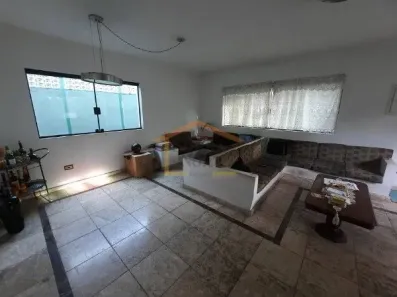 Sobrado com 3 Quartos à venda, 142m² no Parque Vitória, São Paulo