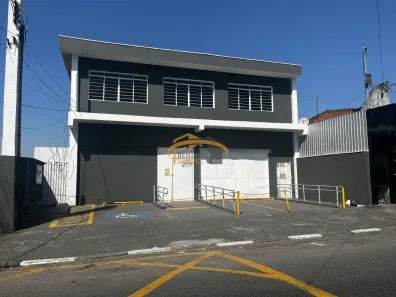 Ponto Comercial para alugar, 546m² no Santo Antônio, Osasco