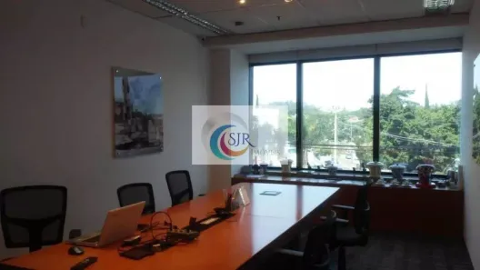 Sala Comercial para alugar, 150m² no Vila Nova Conceição, São Paulo