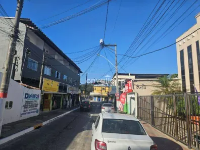 Imóvel Comercial com 6 Quartos à venda, 225m² no Centro, Maricá