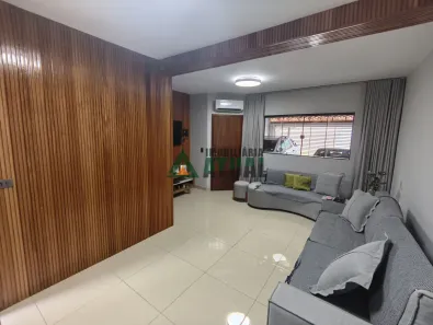 Casa com 2 Quartos à venda, 58m² no Jardim Padovani, Londrina