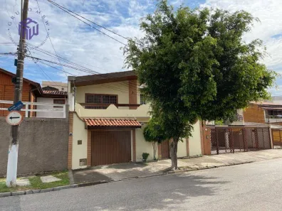 Casa com 3 Quartos à venda, 300m² no Jardim Refúgio, Sorocaba