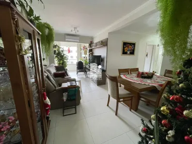 Apartamento com 3 Quartos à venda, 95m² no Pantanal, Florianópolis