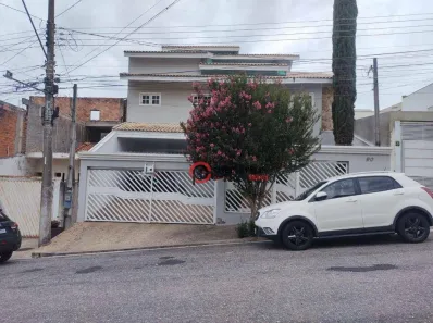 Casa com 3 Quartos à venda, 338m² no Jardim Karolyne, Votorantim