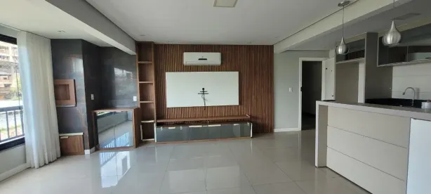 Apartamento com 2 Quartos para alugar, 75m² no Pedra Branca, Palhoça