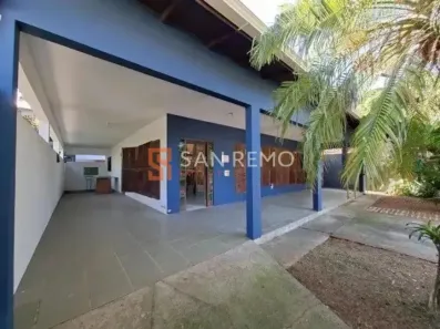 Casa com 3 Quartos para alugar, 120m² no Campeche, Florianópolis