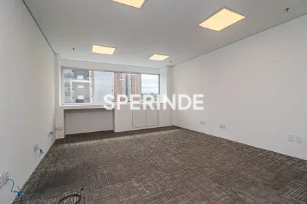 Sala Comercial para alugar, 34m² no Jardim Botânico, Porto Alegre