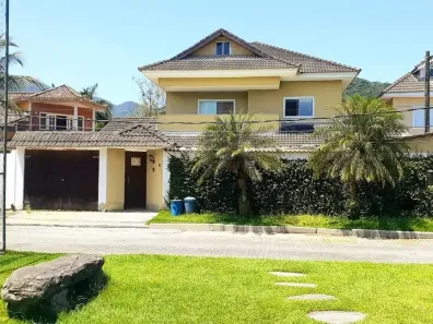 Casa de Condomínio com 3 Quartos à venda, 280m² no Vargem Grande, Rio de Janeiro