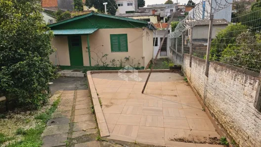 Lote/Terreno à venda, 300m² no Bom Jesus, Porto Alegre