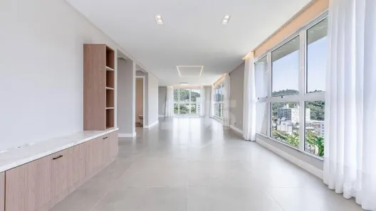 Apartamento com 3 Quartos para venda ou aluguel, 197m² no Bom Retiro, Blumenau