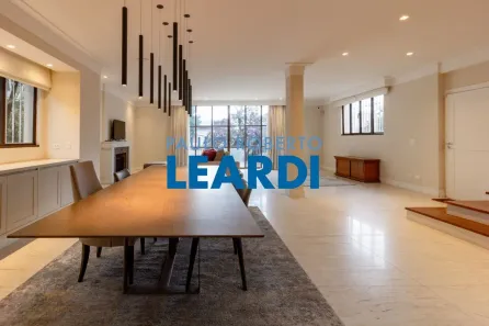 Casa com 4 Quartos à venda, 367m² no Perdizes, São Paulo