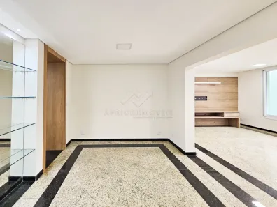 Sobrado com 3 Quartos para alugar, 250m² no Santa Maria, Santo André