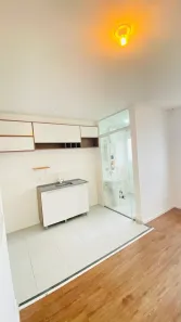 Apartamento com 2 Quartos para alugar, 40m² no Parque Maria Helena, São Paulo