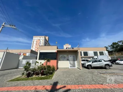 Apartamento com 3 Quartos para alugar, 61m² no São Francisco, Criciúma