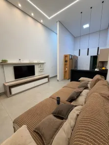 Casa com 3 Quartos para alugar, 360m² no Residencial Forteville, Goiânia