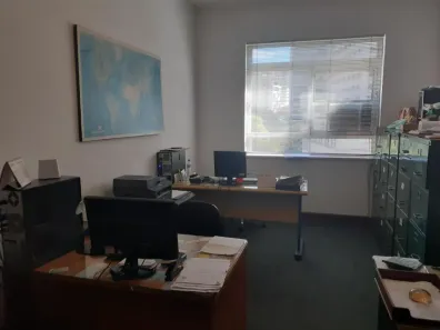 Ponto Comercial para alugar, 177m² no República, São Paulo