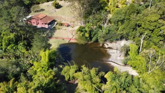 Fazenda/Sítio com 5 Quartos à venda, 390m² no Jardim Aracy, Mogi das Cruzes
