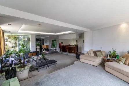 Sobrado com 4 Quartos para venda ou aluguel, 800m² no Sumaré, São Paulo