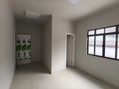 Sala Comercial para alugar, 122m² no Centro, Bertioga