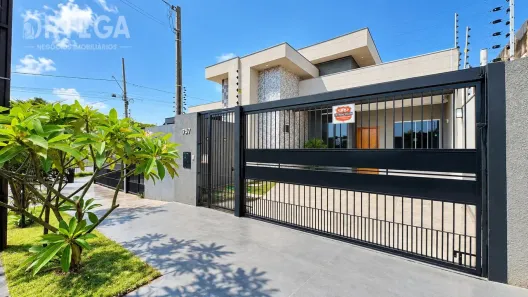 Casa com 3 Quartos à venda, 80m² no Jardim Araucária, Maringá