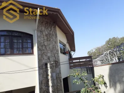 Sobrado com 3 Quartos à venda, 233m² no Jardim Bizarro, Jundiaí