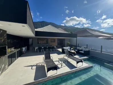 Casa com 6 Quartos à venda, 287m² no Mangaratiba, Mangaratiba