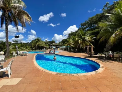 Casa de Condomínio com 2 Quartos à venda, 60m² no Condomínio Aldeia do Lago Flats e Bangalôs, Caldas Novas