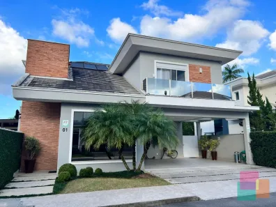 Casa de Condomínio com 4 Quartos à venda, 276m² no Glória, Joinville
