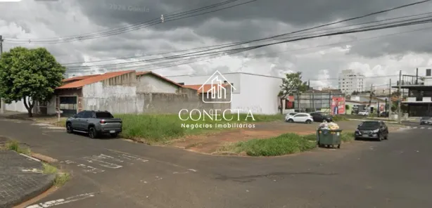 Lote/Terreno à venda, 400m² no Granada, Uberlândia