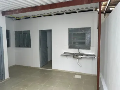 Casa com 1 Quarto para alugar, 60m² no Setor Campinas, Goiânia