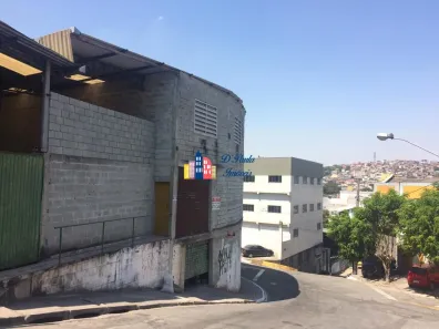 Galpão/Depósito/Armazém para alugar, 900m² no Jardim Califórnia, Barueri