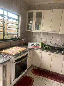 Casa com 4 Quartos à venda, 220m² no Jardim Carlos Lourenço, Campinas