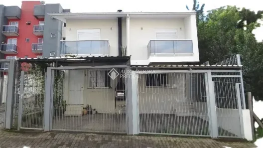 Sobrado com 2 Quartos à venda, 47m² no Nossa Senhora da Conceição, Caxias do Sul