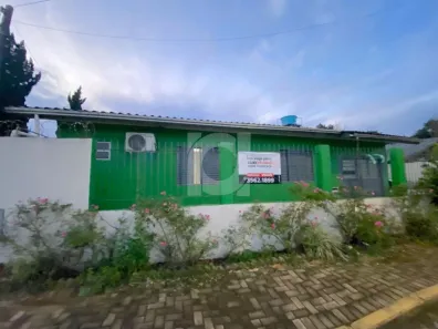 Casa com 3 Quartos à venda, 210m² no São Jorge, Portão