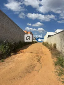 Lote/Terreno à venda, 180m² no Residencial Porto Seguro, Salto
