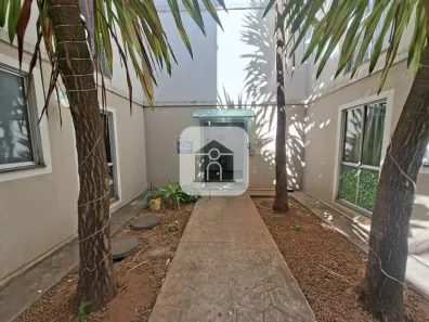 Apartamento com 2 Quartos para alugar, 45m² no Shopping Park, Uberlândia