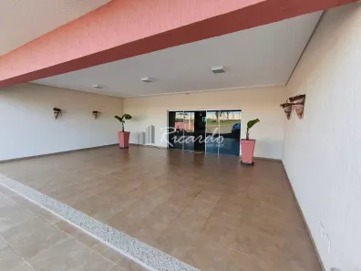 Fazenda/Sítio com 3 Quartos para alugar, 400m² no Parque Industrial IV, Arapongas