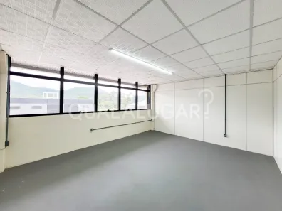 Sala Comercial para alugar, 25m² no São Cristóvão, Tubarão