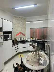 Sobrado com 3 Quartos à venda, 150m² no Vila Jardim Celina, Bauru