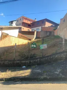 Lote/Terreno à venda, 214m² no Jardim Ipê, Poços de Caldas