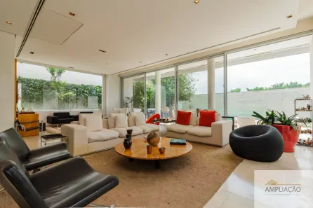 Sobrado com 4 Quartos à venda, 478m² no Jardim Guedala, São Paulo