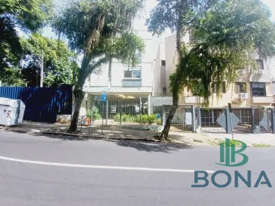 Apartamento com 3 Quartos para alugar, 80m² no Auxiliadora, Porto Alegre