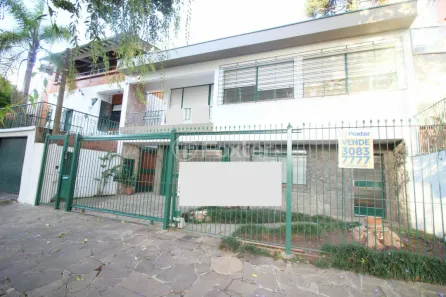 Casa com 3 Quartos à venda, 250m² no São João, Porto Alegre