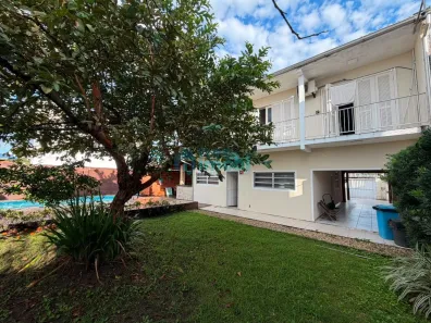 Casa com 3 Quartos à venda, 278m² no Centro, Palhoça