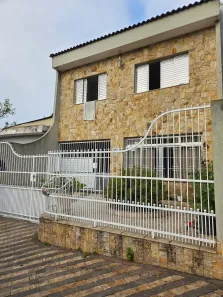 Sobrado com 4 Quartos à venda, 140m² no Jardim Cristiane, Santo André
