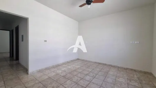 Casa com 2 Quartos para alugar, 80m² no Jaraguá, Uberlândia