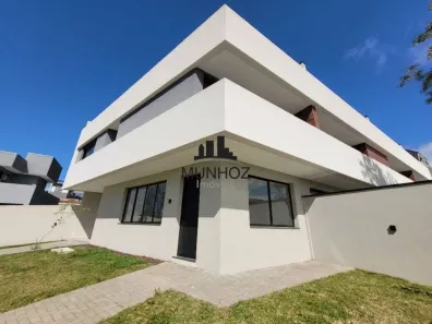 Sobrado com 3 Quartos à venda, 148m² no Santa Felicidade, Curitiba