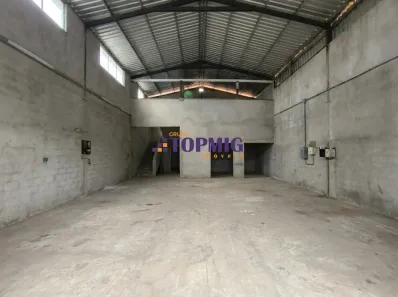 Galpão/Depósito/Armazém para alugar, 180m² no Vila Universal, Betim